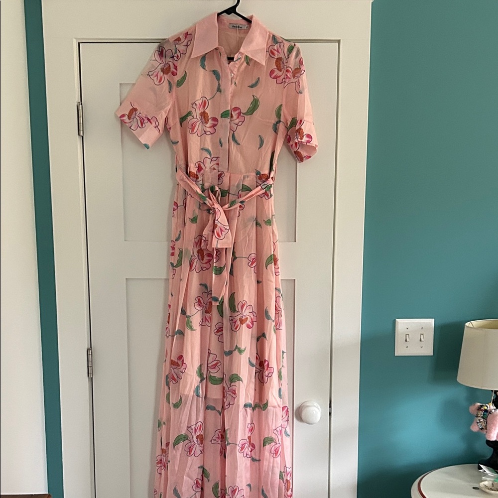 Chic Pink Floral Maxi Dress